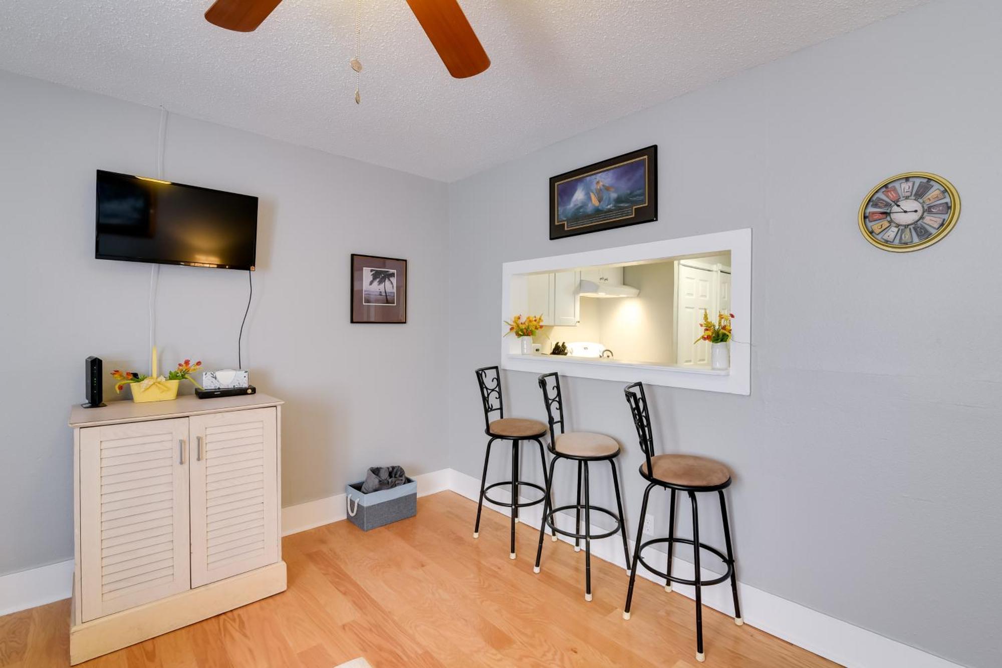 Beautiful Galveston Apt With Deck Less Than 3 Mi To Dtwn! Bagian luar foto