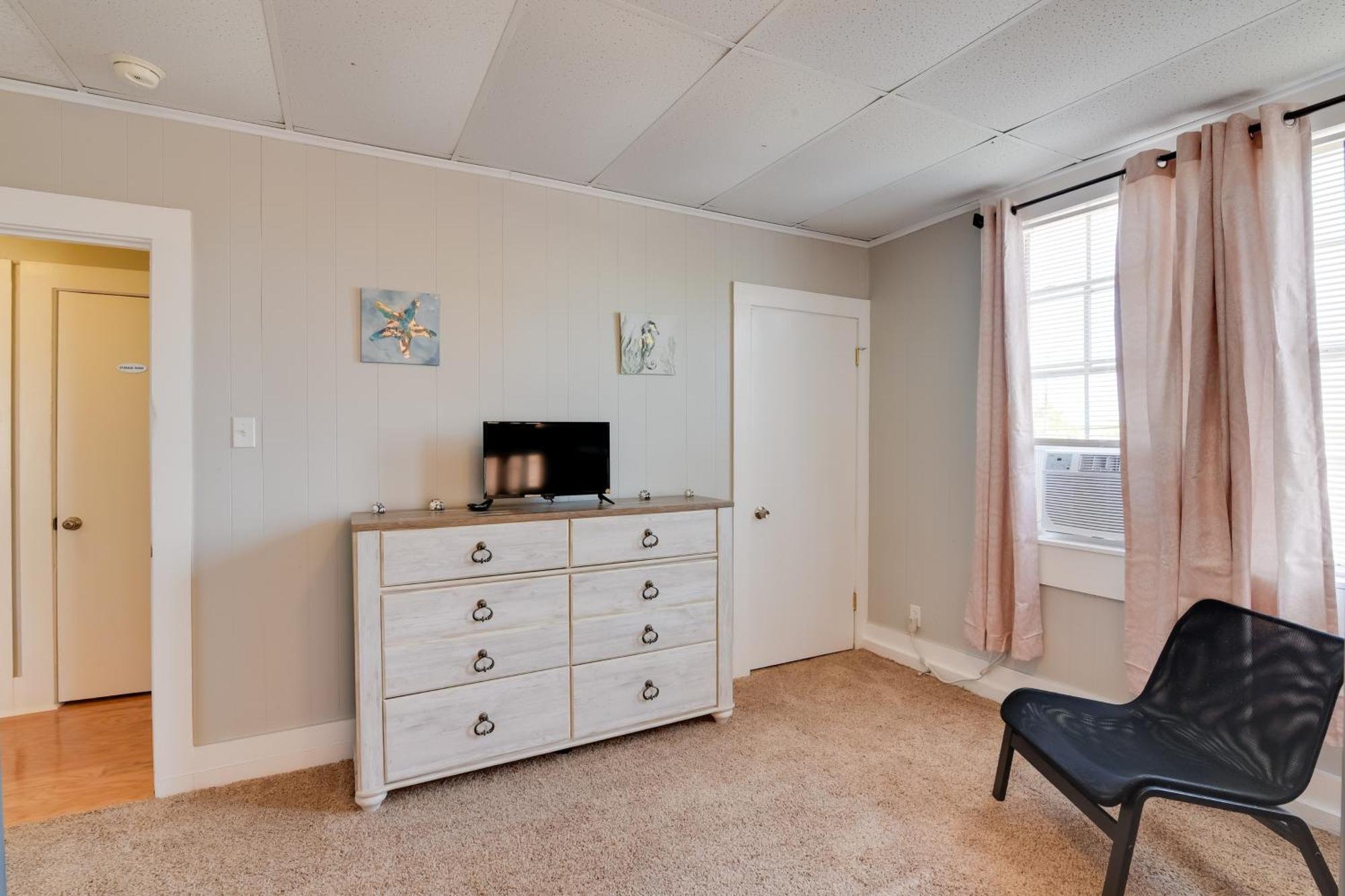 Beautiful Galveston Apt With Deck Less Than 3 Mi To Dtwn! Bagian luar foto